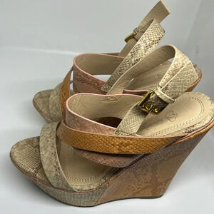 Dbdk Fashion Platform Taupe Sandal Wedge size 8.5